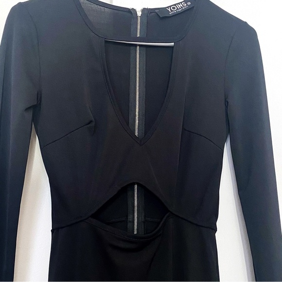 YOINS keyhole neck open abdomen long sleeve knit dress exposed back zipper XS - Picture 1 of 4